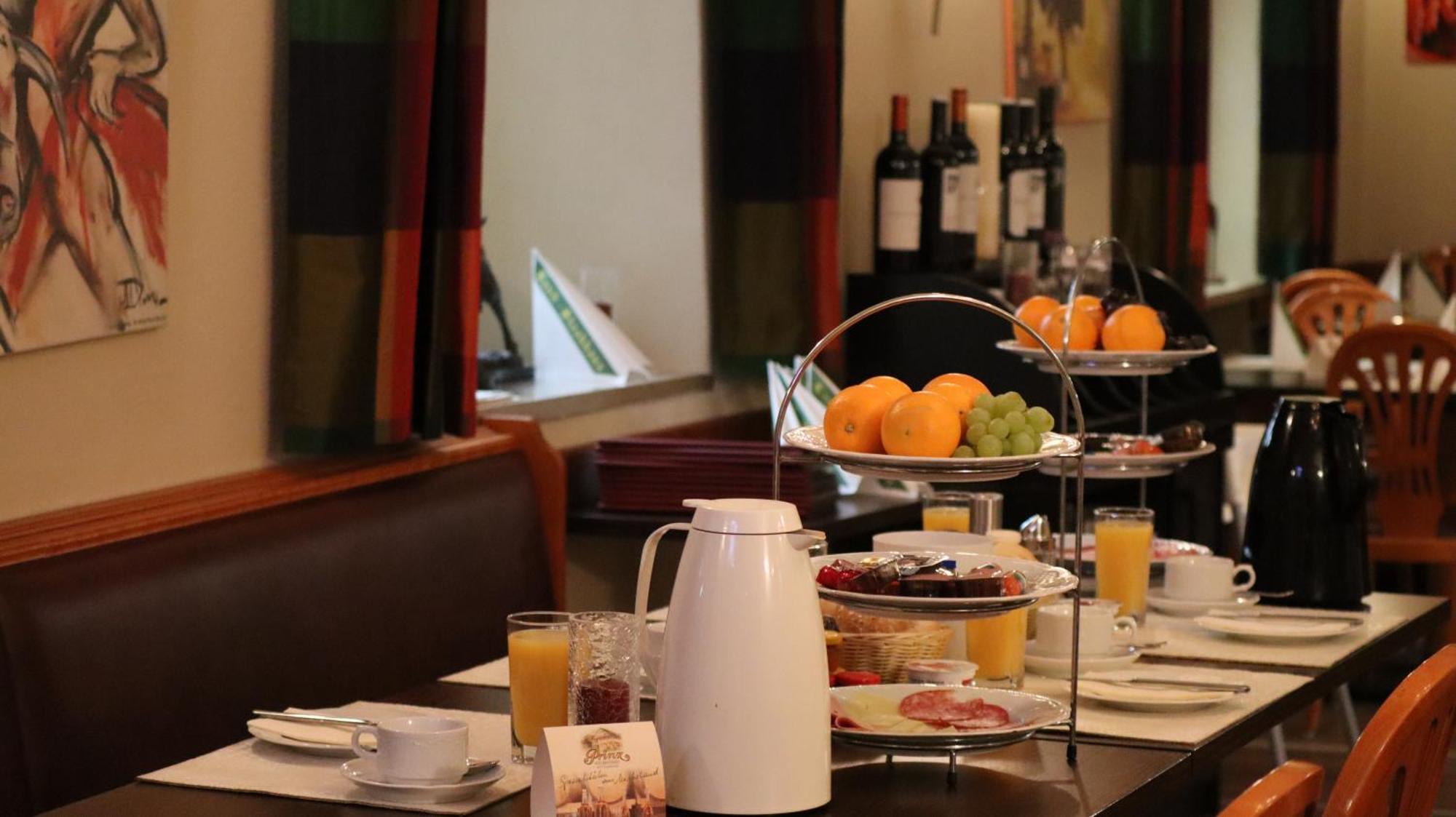 Landsteakhaus Hotel Marxheim Bagian luar foto